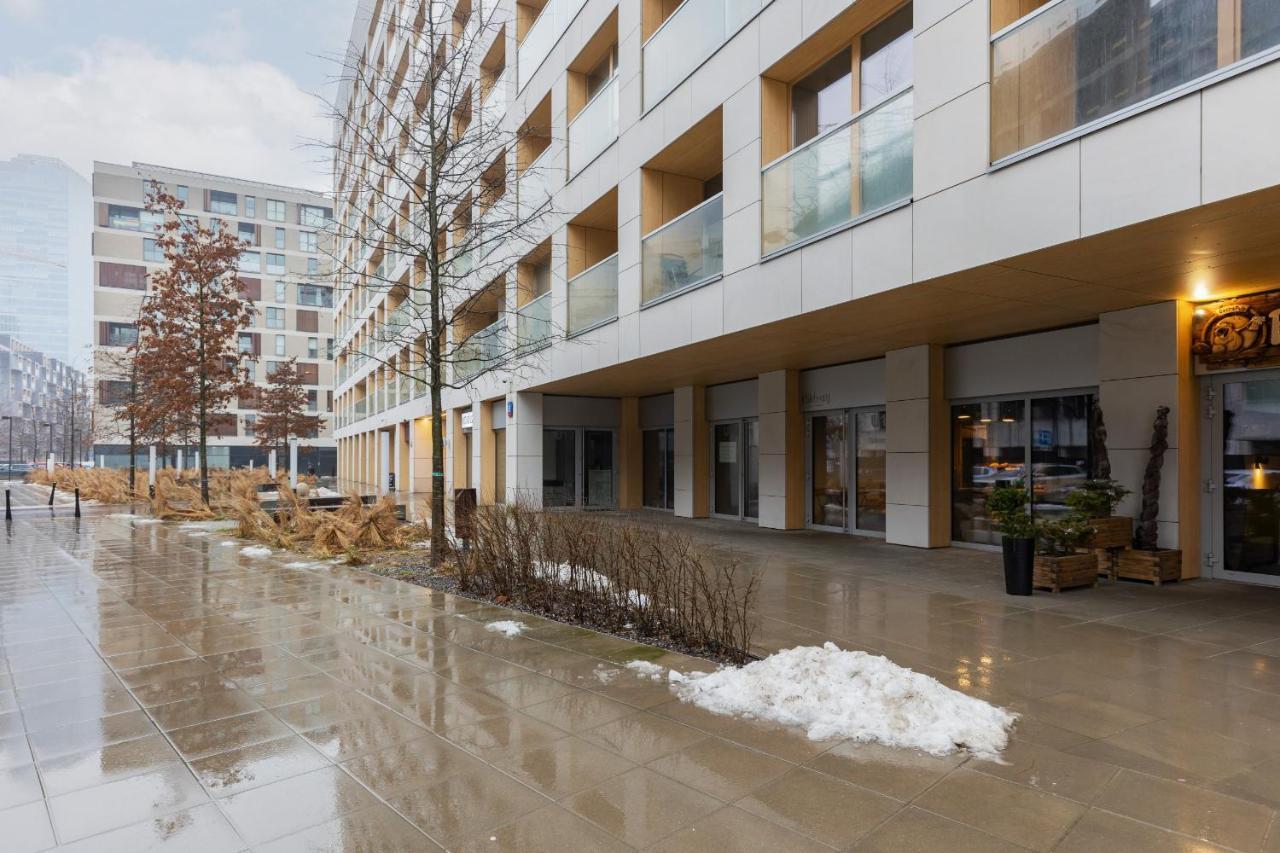 Cozy Apartments With Parking In The 19Th District By Noclegi Renters Warschau Buitenkant foto