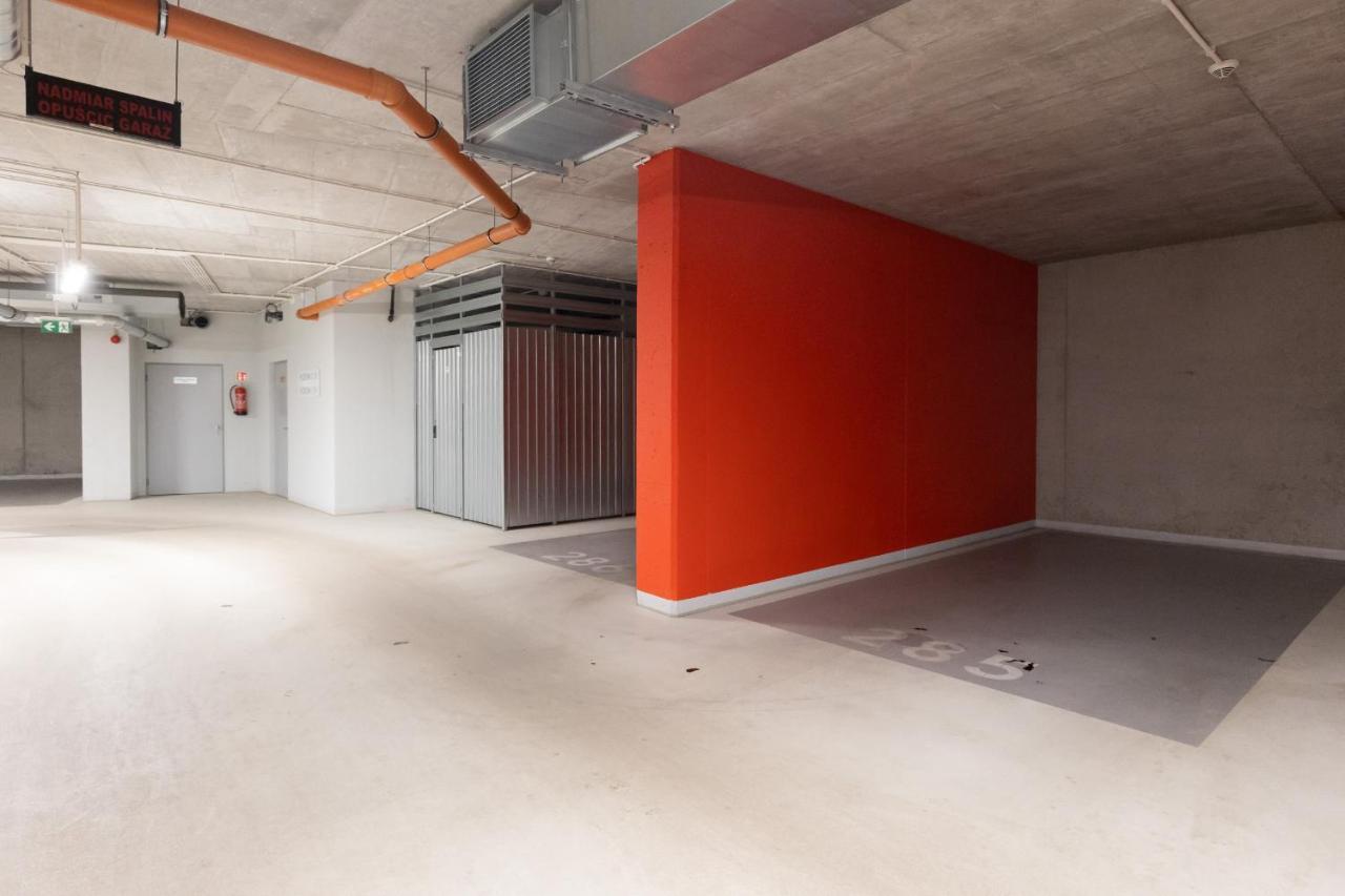 Cozy Apartments With Parking In The 19Th District By Noclegi Renters Warschau Buitenkant foto
